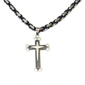 Minimalist 3-Layer Cross Pendant Necklace With Stainless Steel Chain